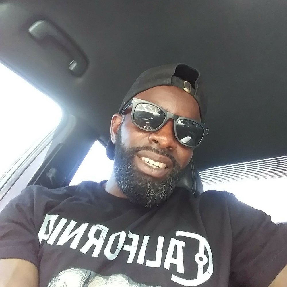 Meet your Posher, Nino